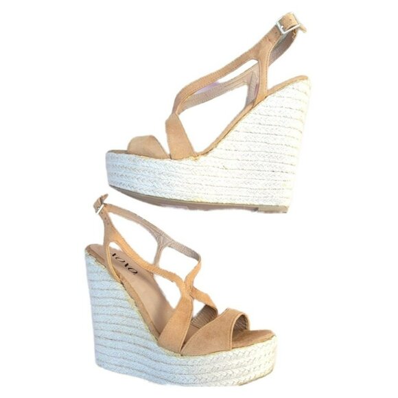 Beige Suede Platform Sandals Heels Wedges XOXO Sabeen Sand Neutral Size 8 LH8228 - Picture 4 of 8